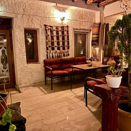 The Red Horse Hotel