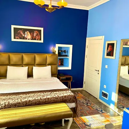 The Red Horse أوروغوبْ