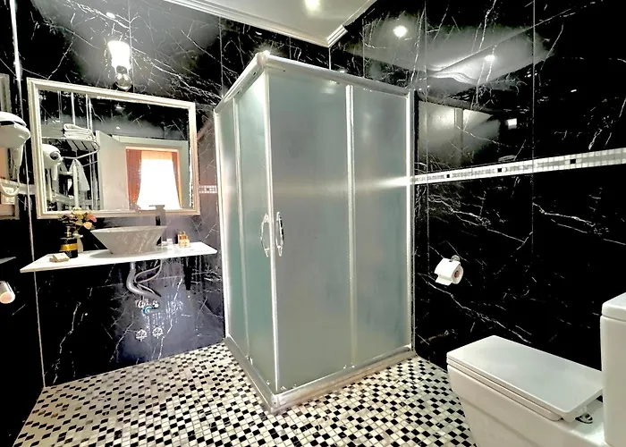 The Red Horse ホテル ウルギュップ