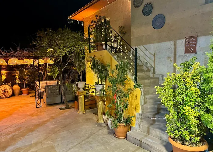 ホテル The Red Horse 3*