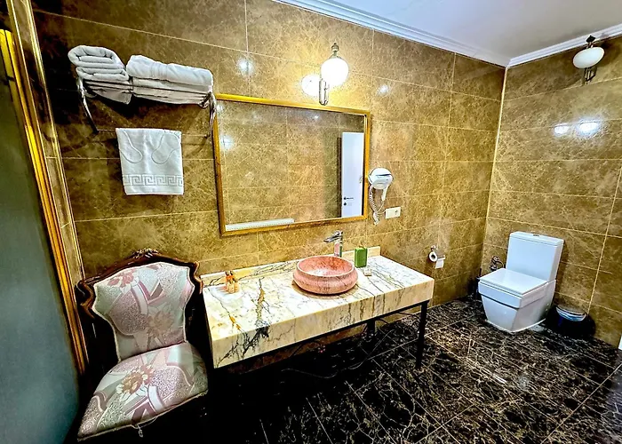 The Red Horse 3* ウルギュップ