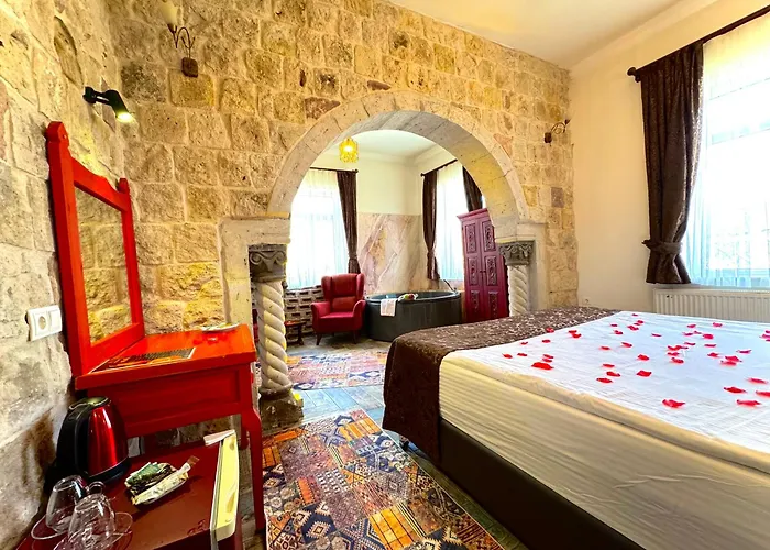 The Red Horse 3* ウルギュップ