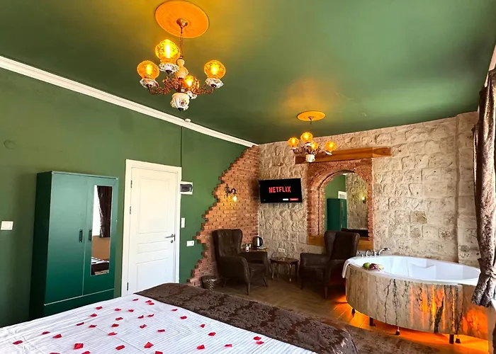 The Red Horse ウルギュップ