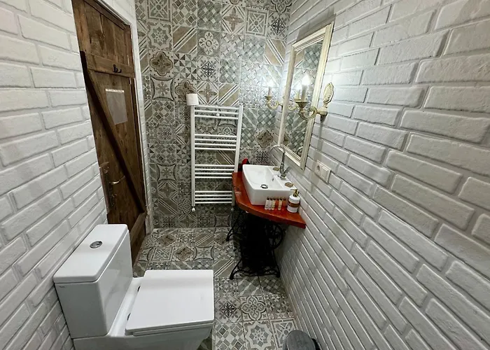 Otel The Red Horse 3*